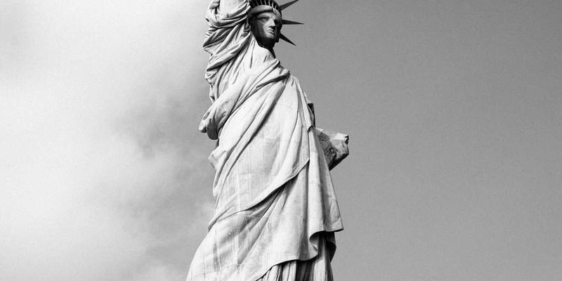 专业养护如何延长爱车寿命？广州汇宇龙汽车保养全解析